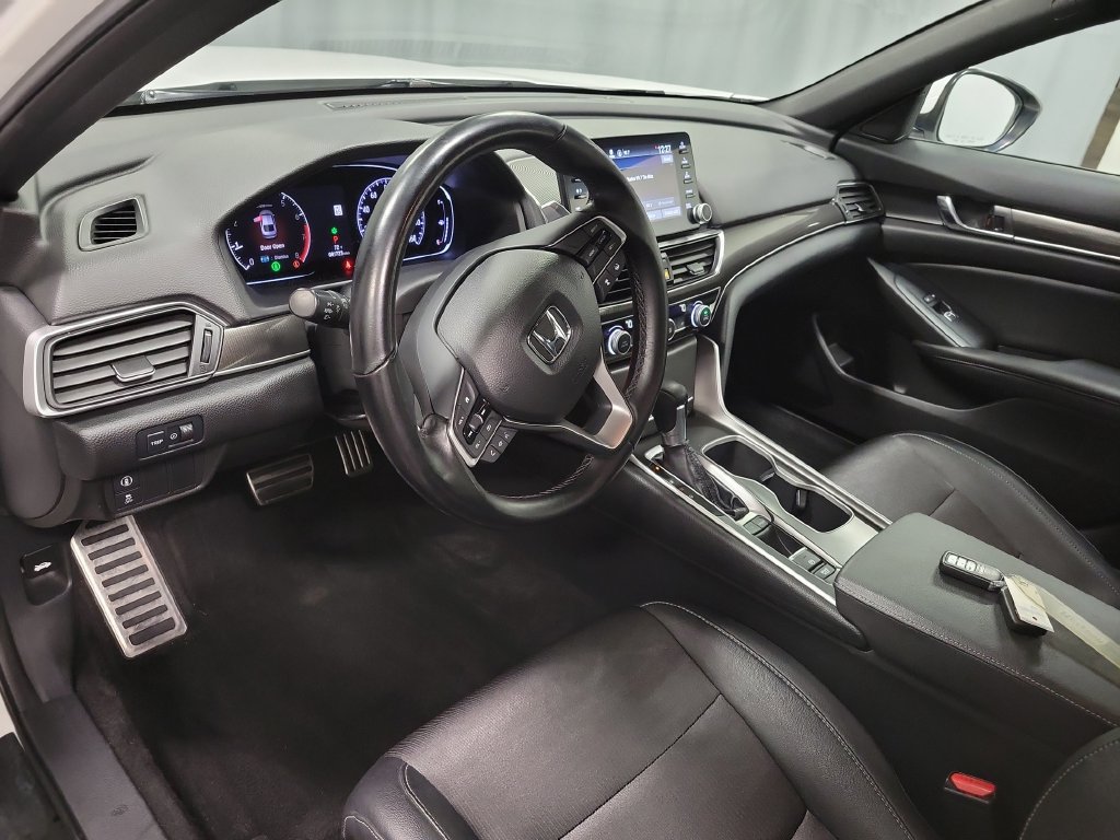 Used 2019 Honda Accord Sport image 16