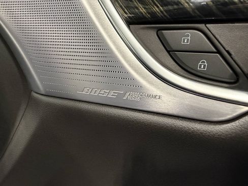 Used 2020 Cadillac XT6 Premium Luxury AWD/4WD image 30