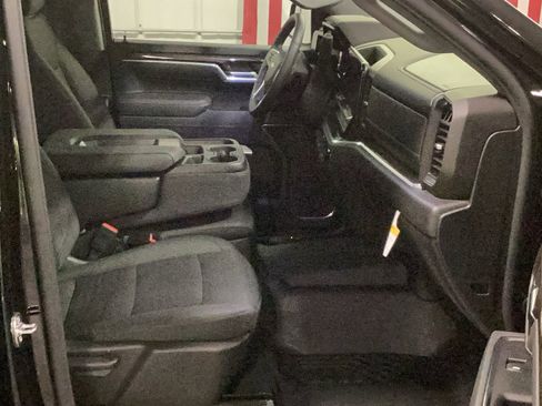 New 2026 Chevrolet Silverado 1500 LT image 19