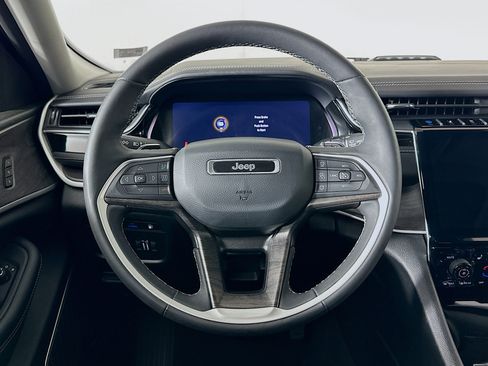 Used 2022 Jeep Grand Cherokee Limited 4xe AWD/4WD image 18