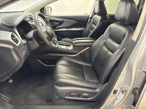 Used 2023 Nissan Murano SV AWD/4WD image 10