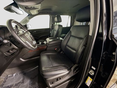 Used 2019 GMC Yukon SLE w/ SLE Value Package image 21