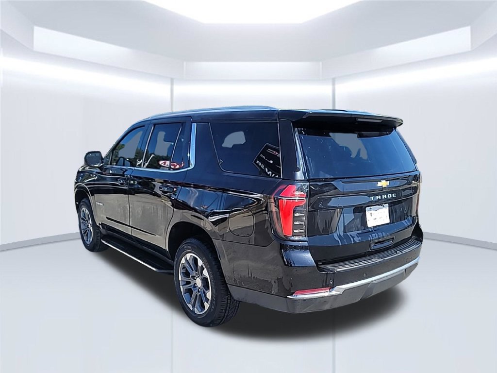Used 2025 Chevrolet Tahoe LS RWD image 5