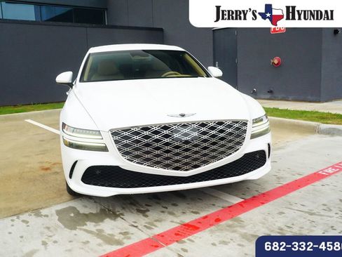 Used 2025 Genesis G80 2.5T image 2