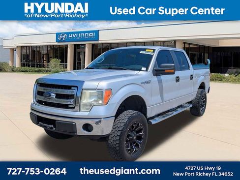 Used 2013 Ford F150 XLT w/ Trailer Tow Pkg RWD image 1
