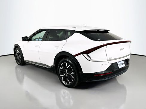 Used 2023 Kia EV6 Wind image 5