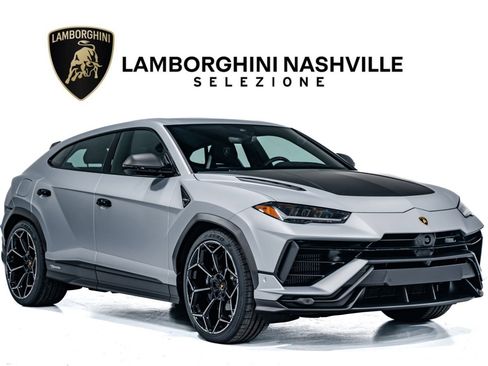 Used 2024 Lamborghini Urus Performante image 1