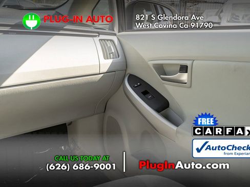 Used 2012 Toyota Prius Three image 15