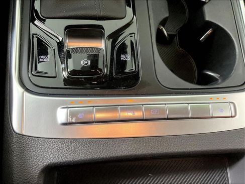 Used 2026 Kia Carnival EX FWD image 37