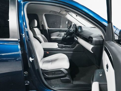 Used 2025 Honda Pilot EX-L image 40