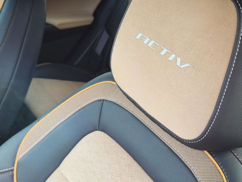 Used 2025 Chevrolet Equinox ACTIV w/ Safety and Technology Package image 18