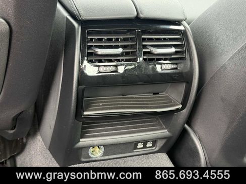 Used 2022 BMW 530e xDrive w/ Premium Package image 42