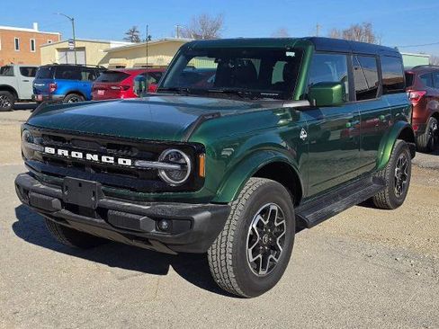 Certified 2025 Ford Bronco Outer Banks image 3