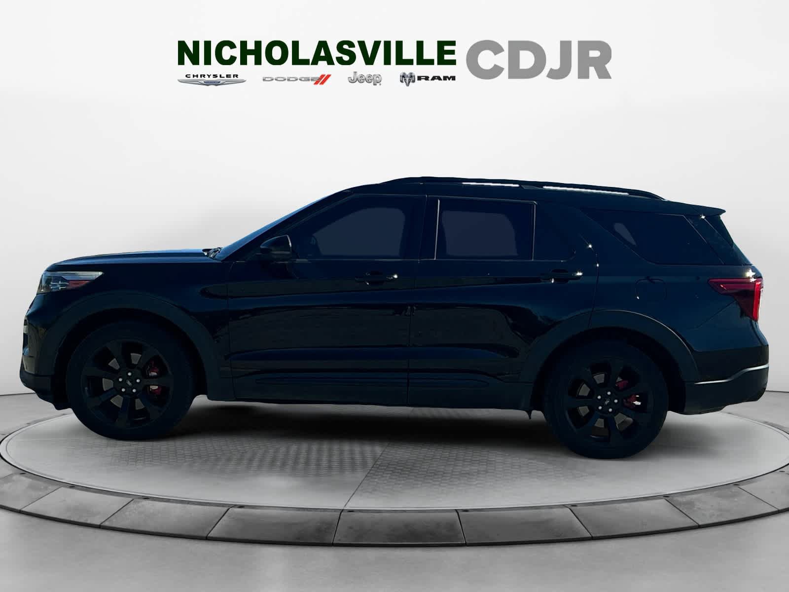Used 2020 Ford Explorer ST w/ ST Street Pack AWD/4WD image 2