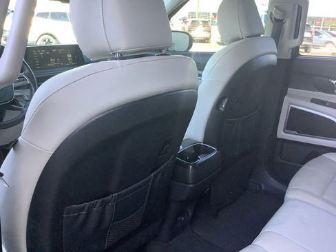 Used 2021 Kia Telluride EX image 18