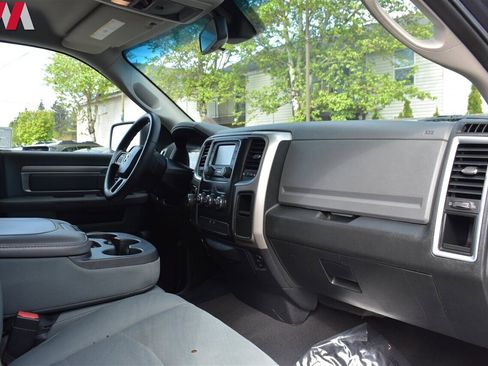 Used 2015 RAM 1500 Classic SLT image 11