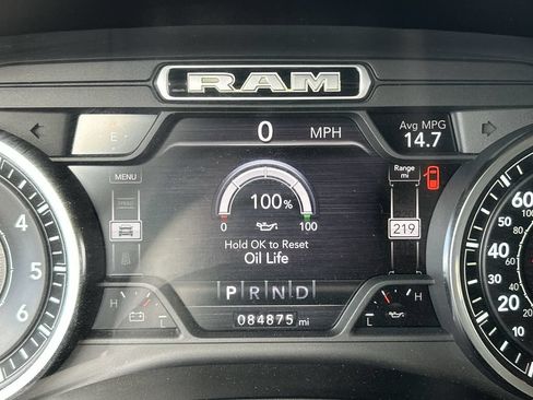 Used 2021 RAM 1500 Laramie w/ Off Road Group AWD/4WD image 12