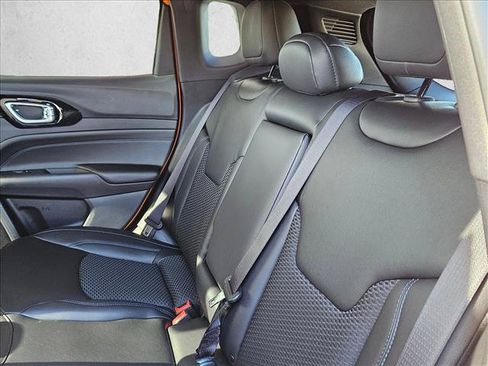 New 2026 Jeep Compass Latitude AWD/4WD image 15