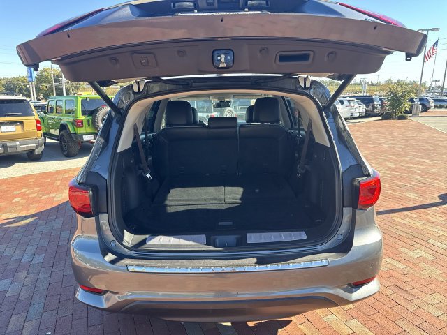 Used 2020 INFINITI QX60 Luxe w/ Essential Package FWD image 28