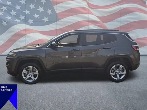 Used 2023 Jeep Compass Latitude AWD/4WD image 6