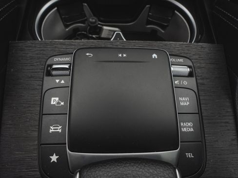 Used 2022 Mercedes-Benz GLE 350 4MATIC image 28