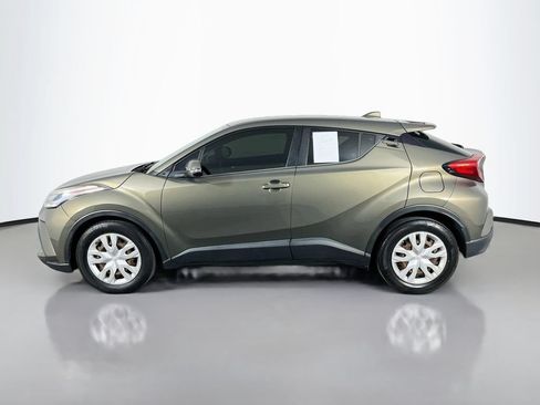 Used 2021 Toyota C-HR LE FWD image 5