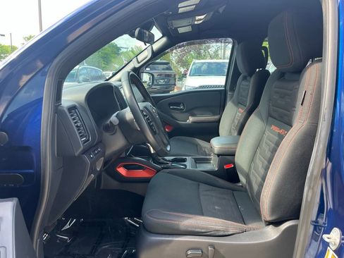 Used 2022 Nissan Frontier PRO-4X w/ Technology Package AWD/4WD image 22