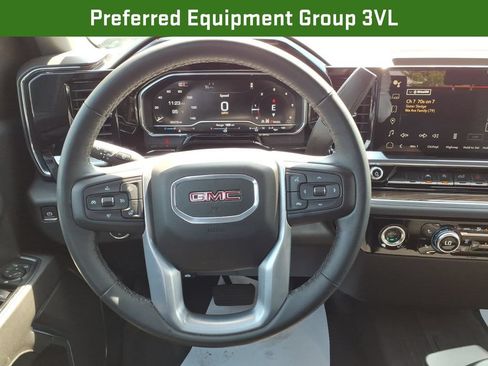 Certified 2024 GMC Sierra 1500 Elevation AWD/4WD image 17