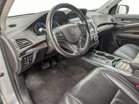 Used 2017 Acura MDX SH-AWD w/ Tech & Entertainment image 4