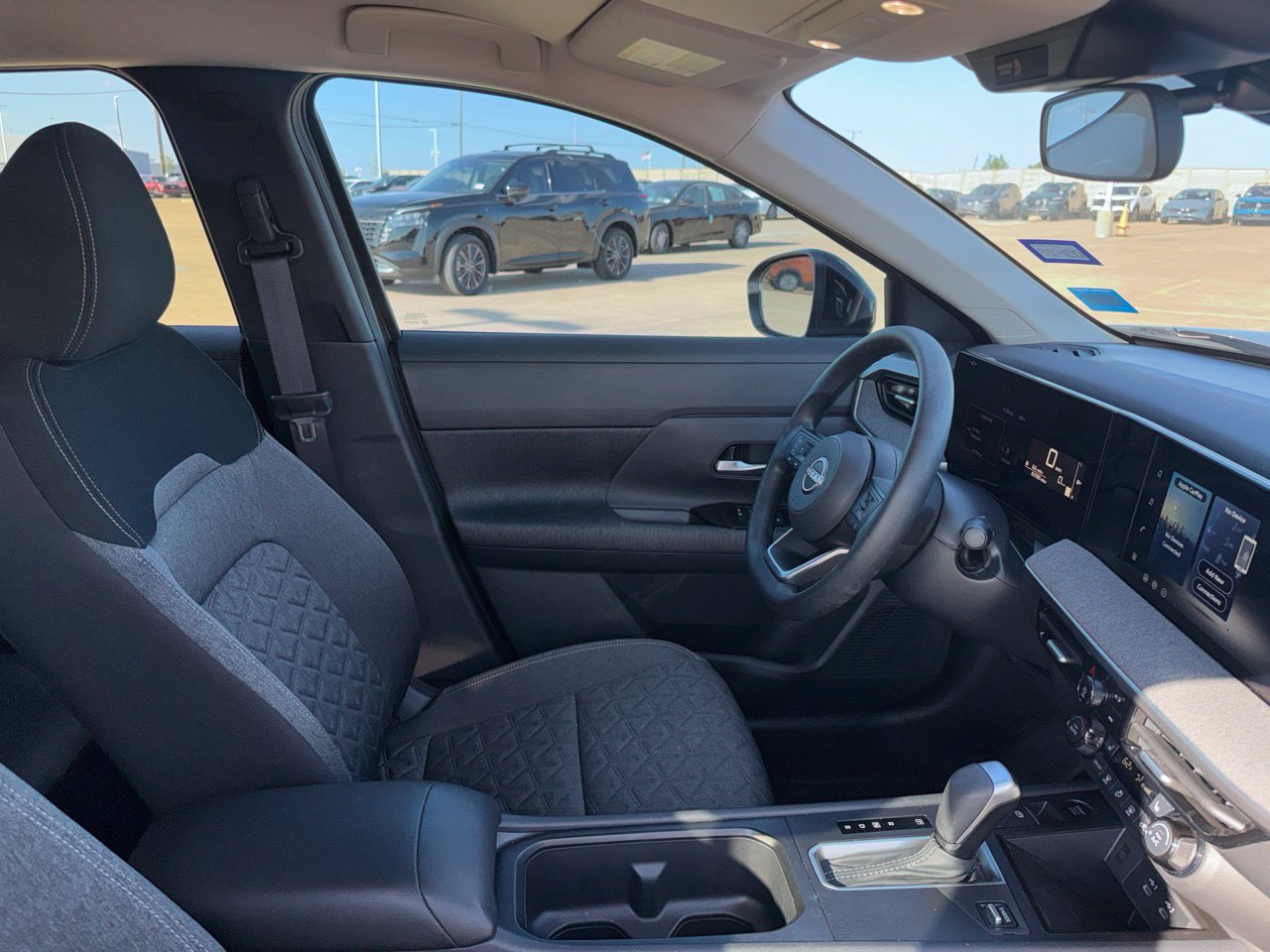 Used 2026 Nissan Kicks SV w/ Cold Weather Package FWD image 37