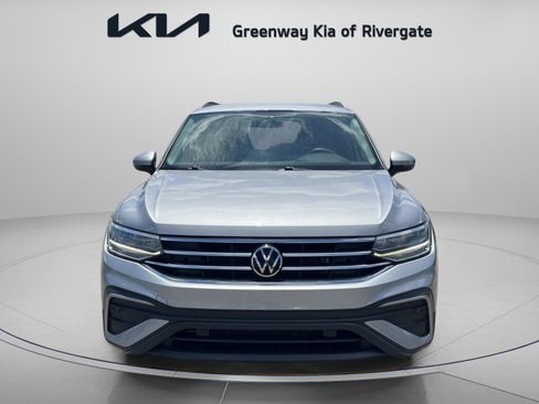 Used 2023 Volkswagen Tiguan S FWD image 2