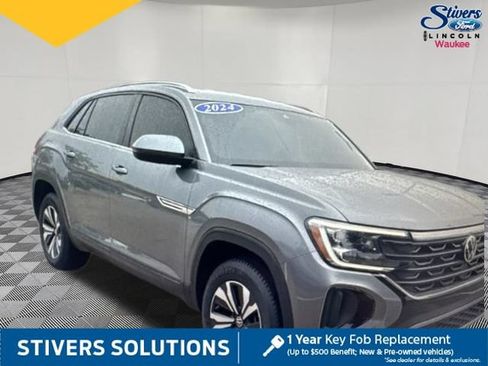 Used 2024 Volkswagen Atlas Cross Sport SE FWD image 6