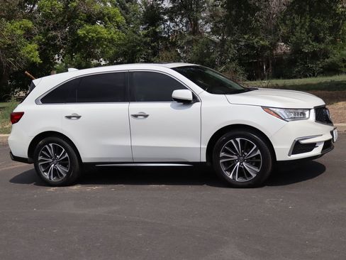 Used 2020 Acura MDX SH-AWD w/ Technology Package image 2