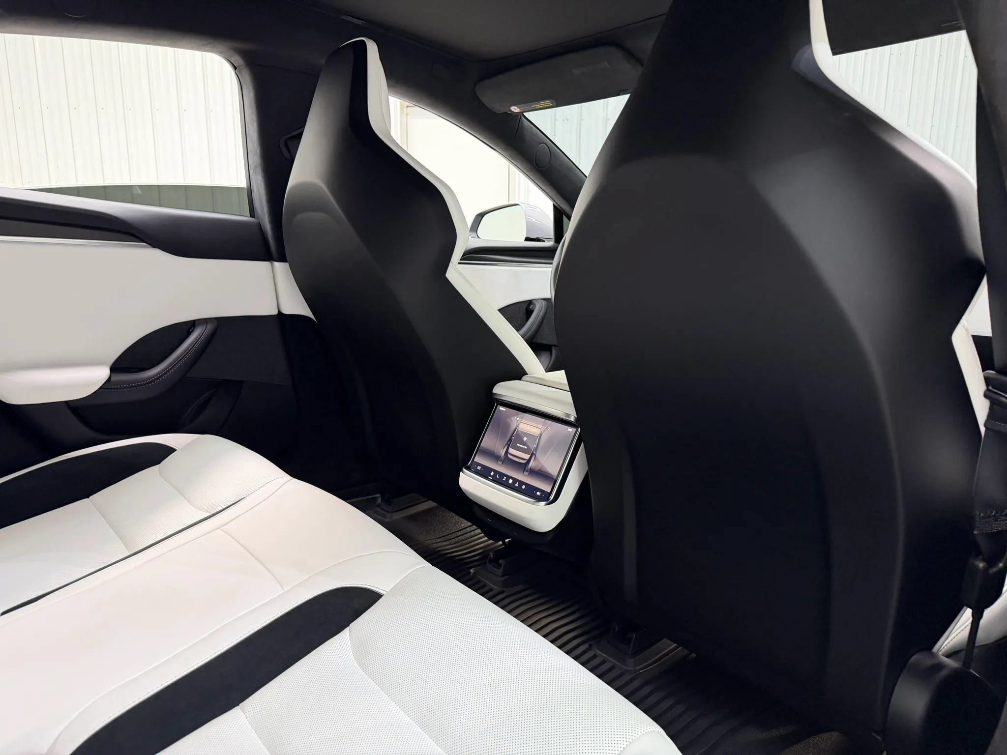 Used 2025 Tesla Model S Plaid AWD/4WD image 19