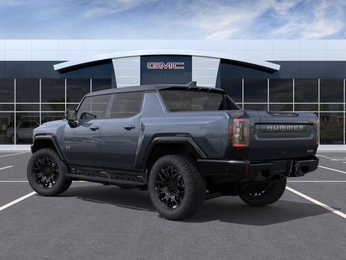New 2026 GMC Hummer EV 4x4 Crew Cab image 3