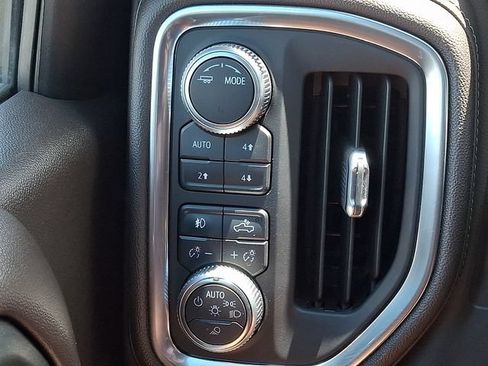 Used 2020 GMC Sierra 1500 Denali w/ Denali Ultimate Package AWD/4WD image 33