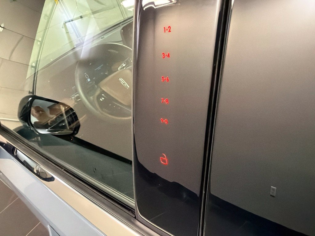 New 2027 Lincoln Aviator Reserve AWD/4WD image 30
