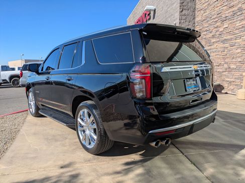 Certified 2024 Chevrolet Tahoe High Country w/ Advanced Technology Package AWD/4WD image 3
