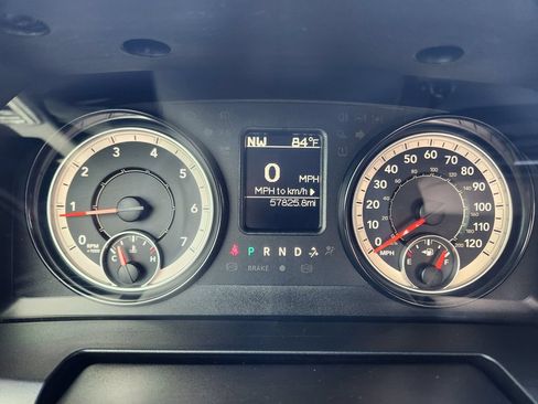 Used 2024 RAM 1500 Classic SLT AWD/4WD image 16