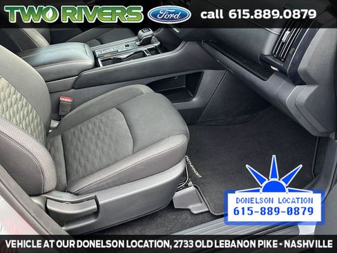 Used 2022 Nissan Pathfinder SV FWD image 39
