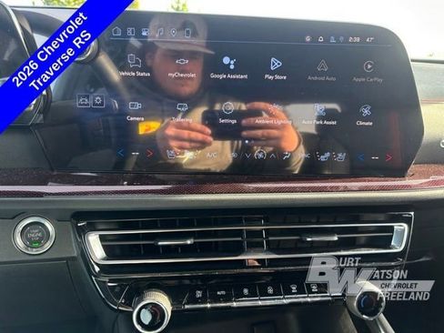 New 2026 Chevrolet Traverse RS w/ LPO, Floor Liner Package image 21