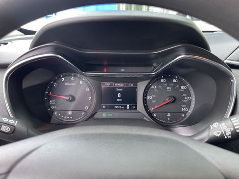 Used 2022 Chevrolet TrailBlazer LT w/ Convenience Package FWD image 21
