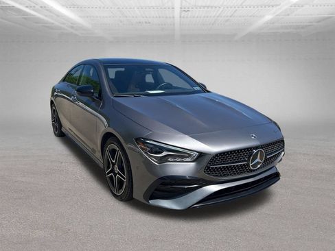 Certified 2025 Mercedes-Benz CLA 250 4MATIC image 8