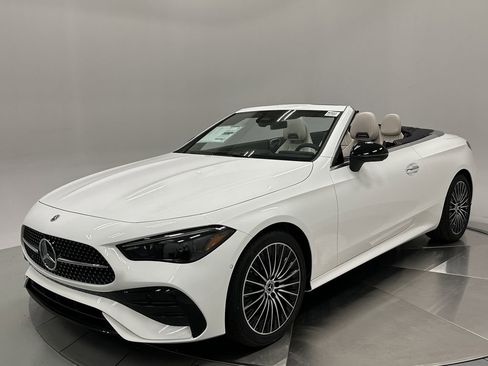 New 2026 Mercedes-Benz CLE 300 4MATIC Cabriolet image 3