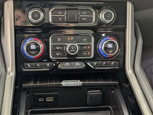 Used 2023 GMC Yukon XL Denali w/ Max Trailering Package image 22