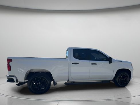 Used 2025 Chevrolet Silverado 1500 Custom w/ Turbomax Blackout Package image 30