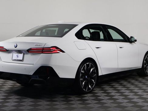New 2026 BMW 530i w/ M Sport Package RWD image 2