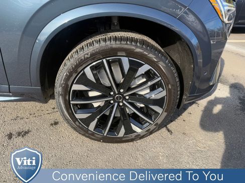 New 2026 Volvo XC90 B6 Plus w/ Protection Package Premier AWD/4WD image 10