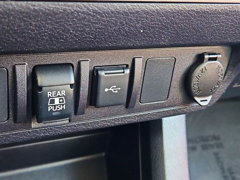 Used 2021 Toyota Tacoma SR5 image 17