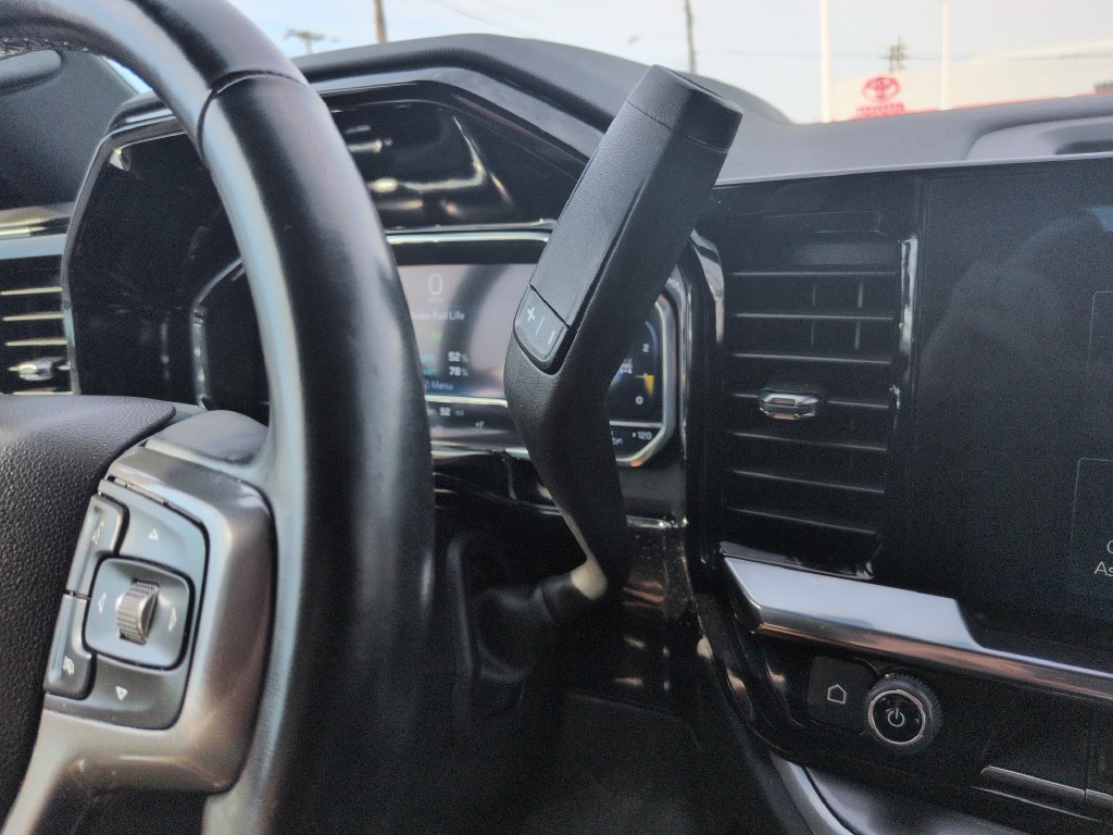 Used 2025 Chevrolet Silverado 2500 High Country w/ Technology Package AWD/4WD image 24